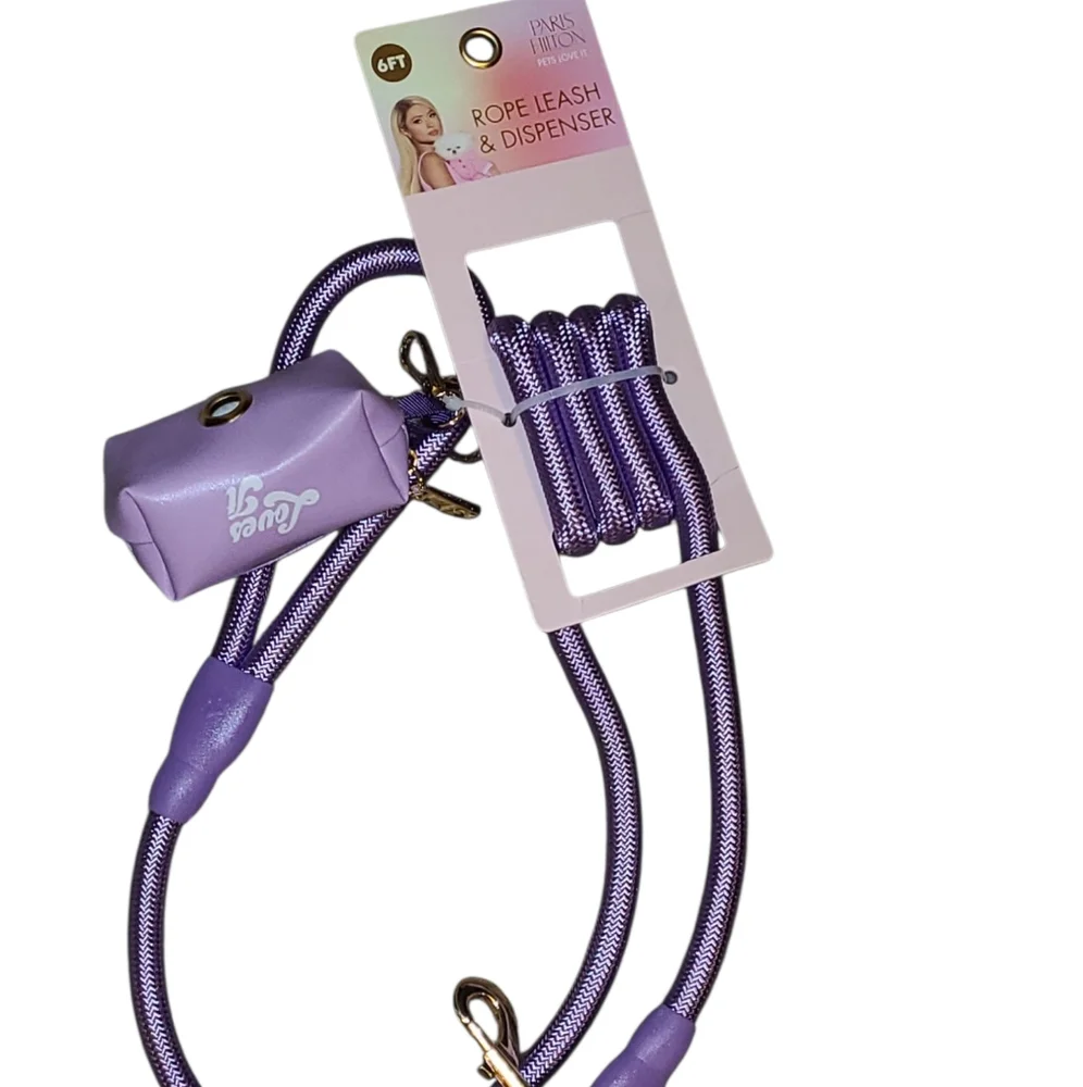 NWT Paris Hilton Lavender Dog Leash with Dispenser